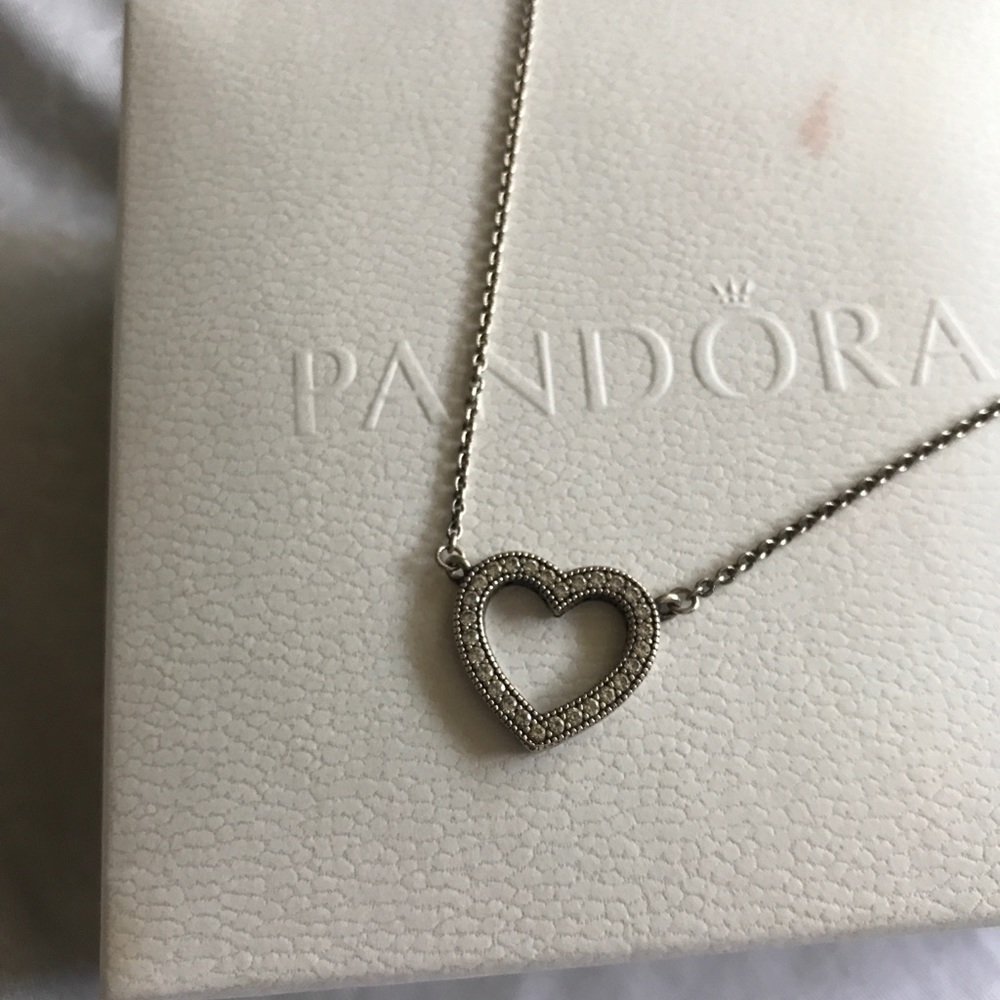 Pandora heart diamond necklace - Picture 2 of 3